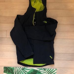 Boys M (10) NorthFace shell.